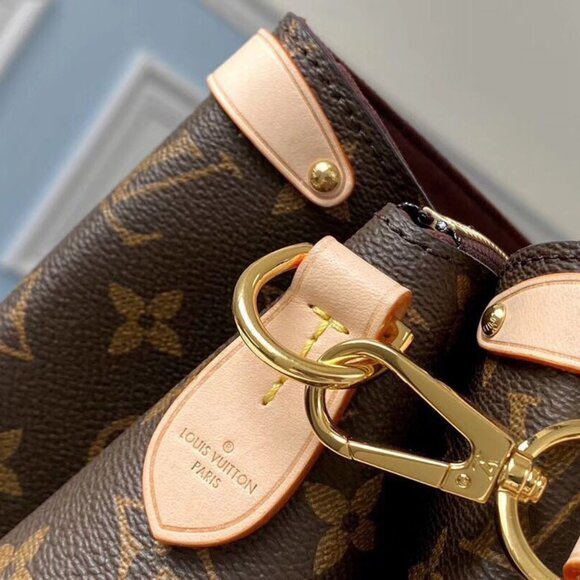 Louis Vuitton Monogram Saffron 2 Way Bag Handbag - Picture 5 of 7